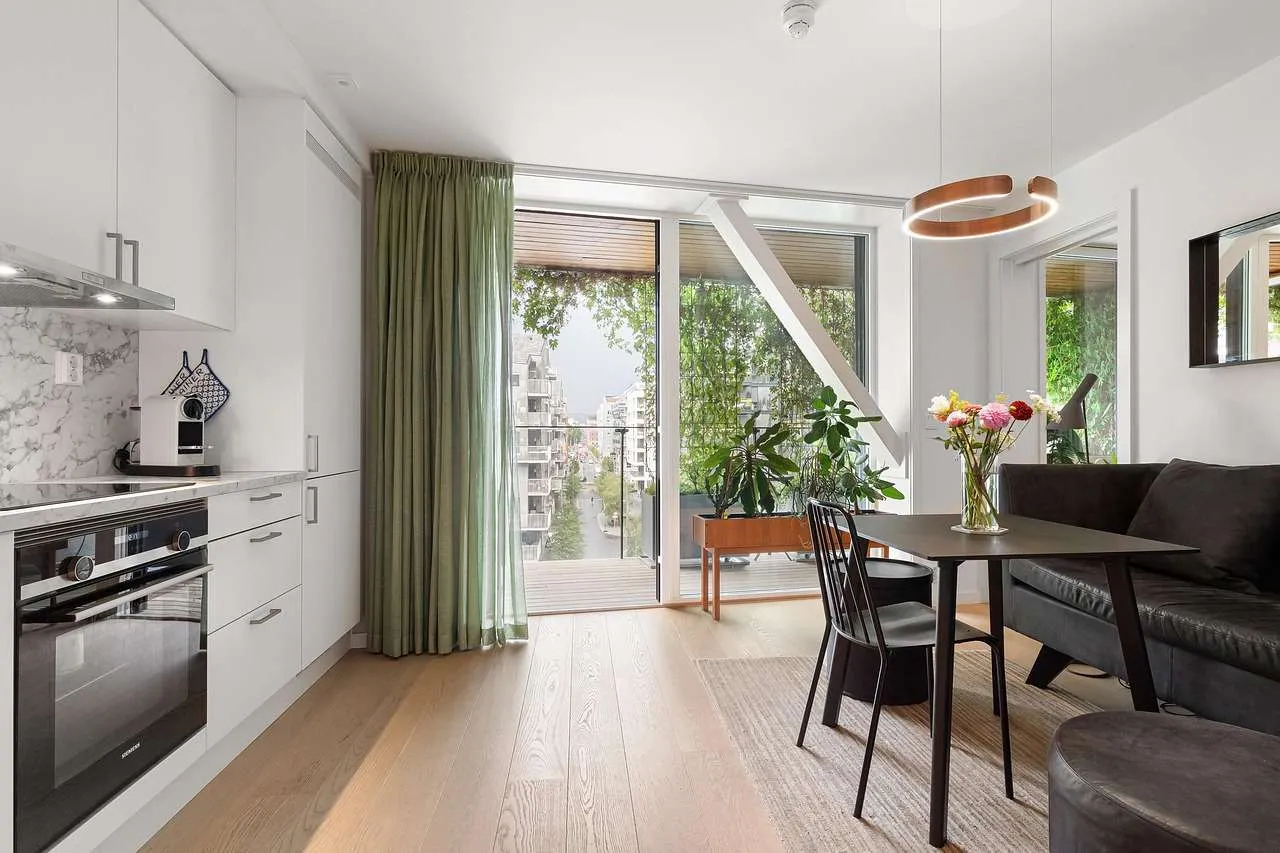 Home Window Tinting Near Me: Benefits, Costs & How to Choose